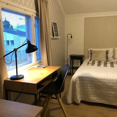 Haus Anna Bed & Breakfast *