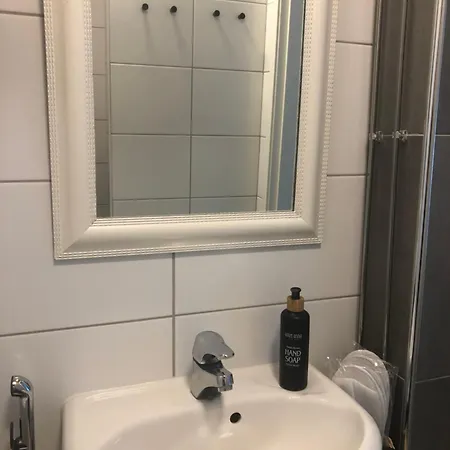 Oda ve Kahvaltı Haus Anna 3*