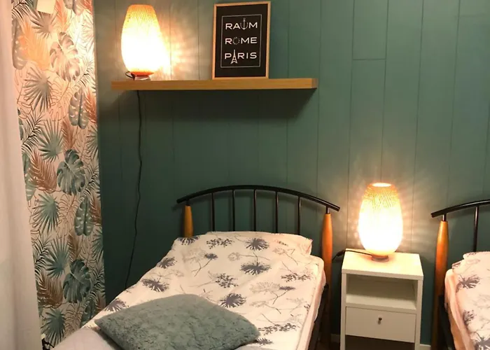 לינה וארוחת בוקר Haus Anna 3*